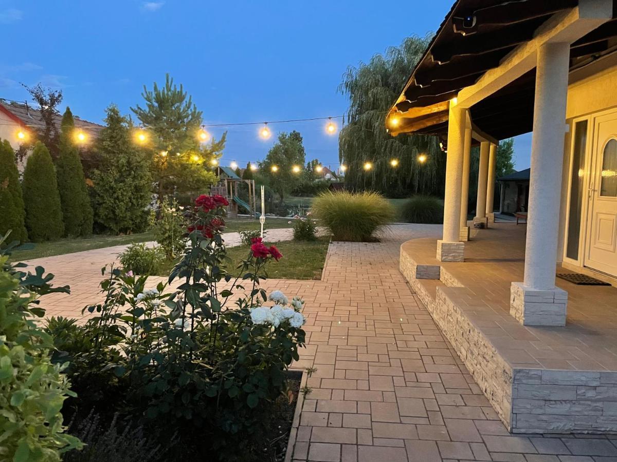 Battonya House Apartment Екстериор снимка